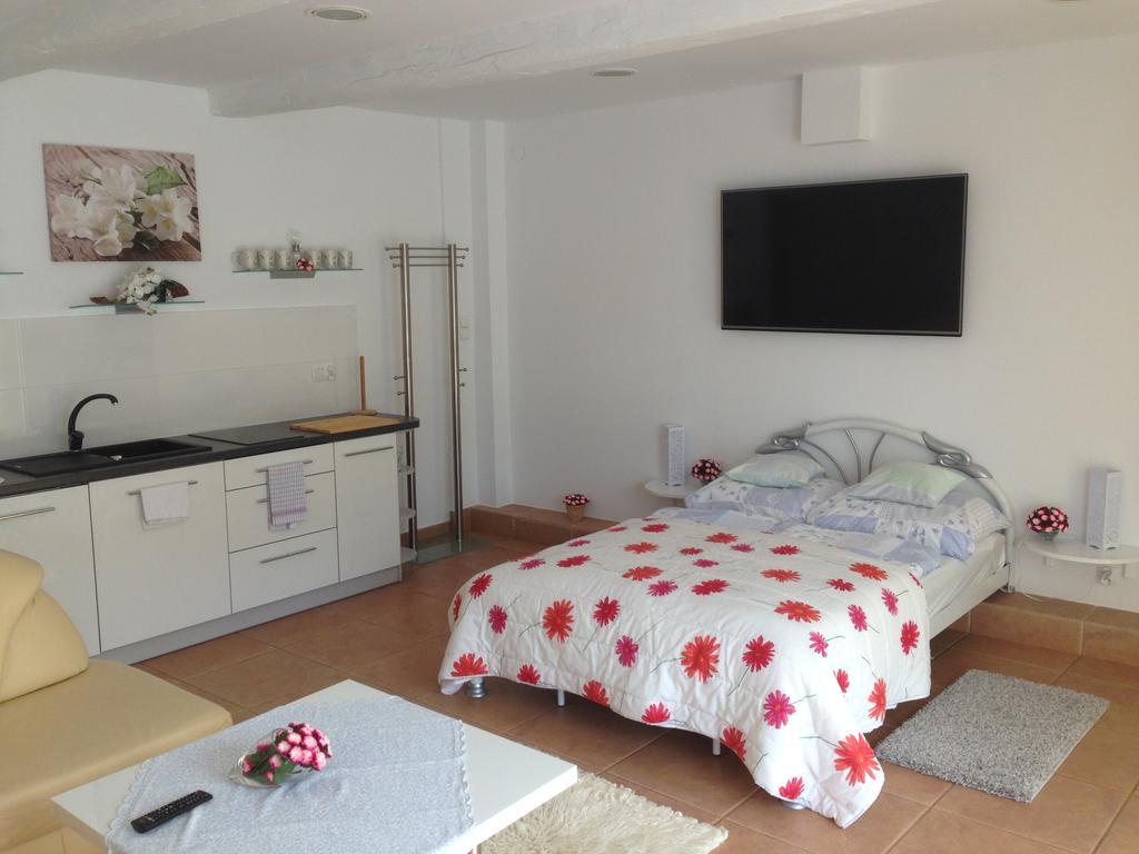 Apartamenty Kris Mikołajki Extérieur photo